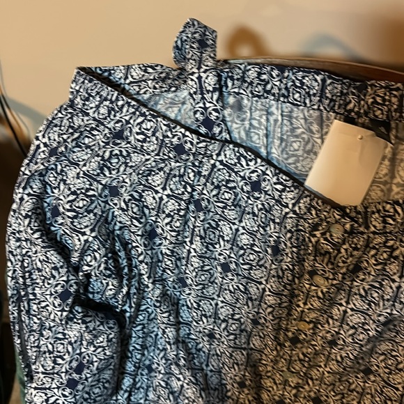 Ladies brand new cold shoulder blouse - Picture 2 of 5